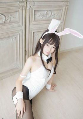 被探索的堕落少女