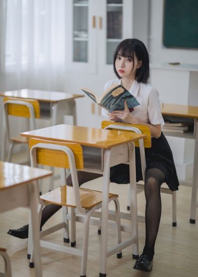 阁楼男女