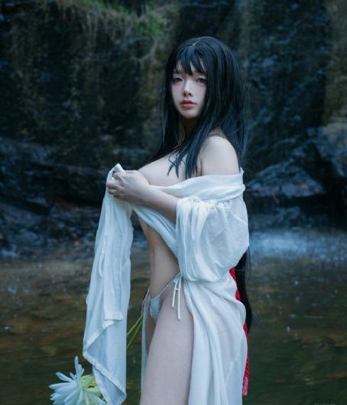 佐山爱在线